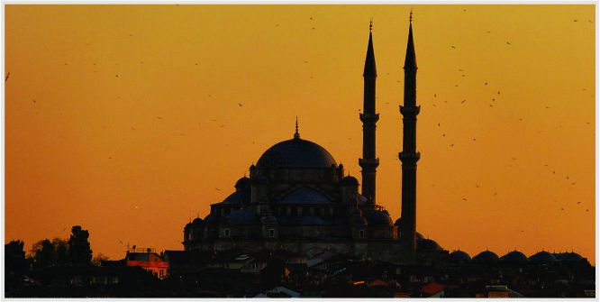 hukum syara orang kafir terlibat pembangunan masjid